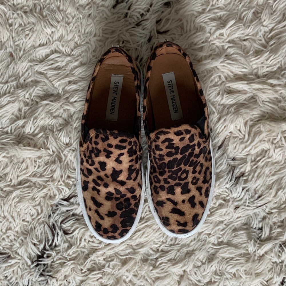 Steve Madden Leopard Slip On